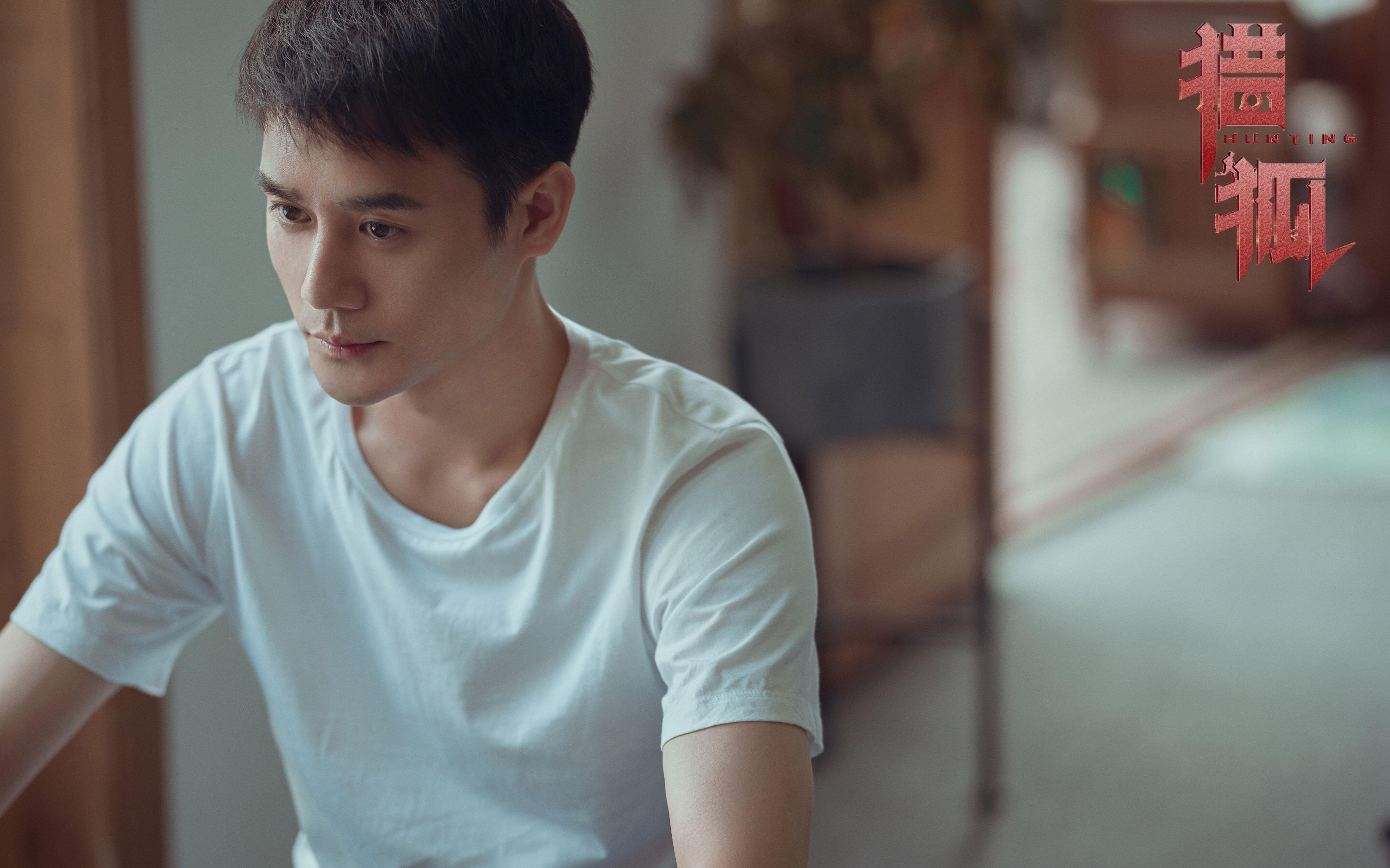 赛场出现争议画面引发回放系统是否全面启用的讨论,赛场观众