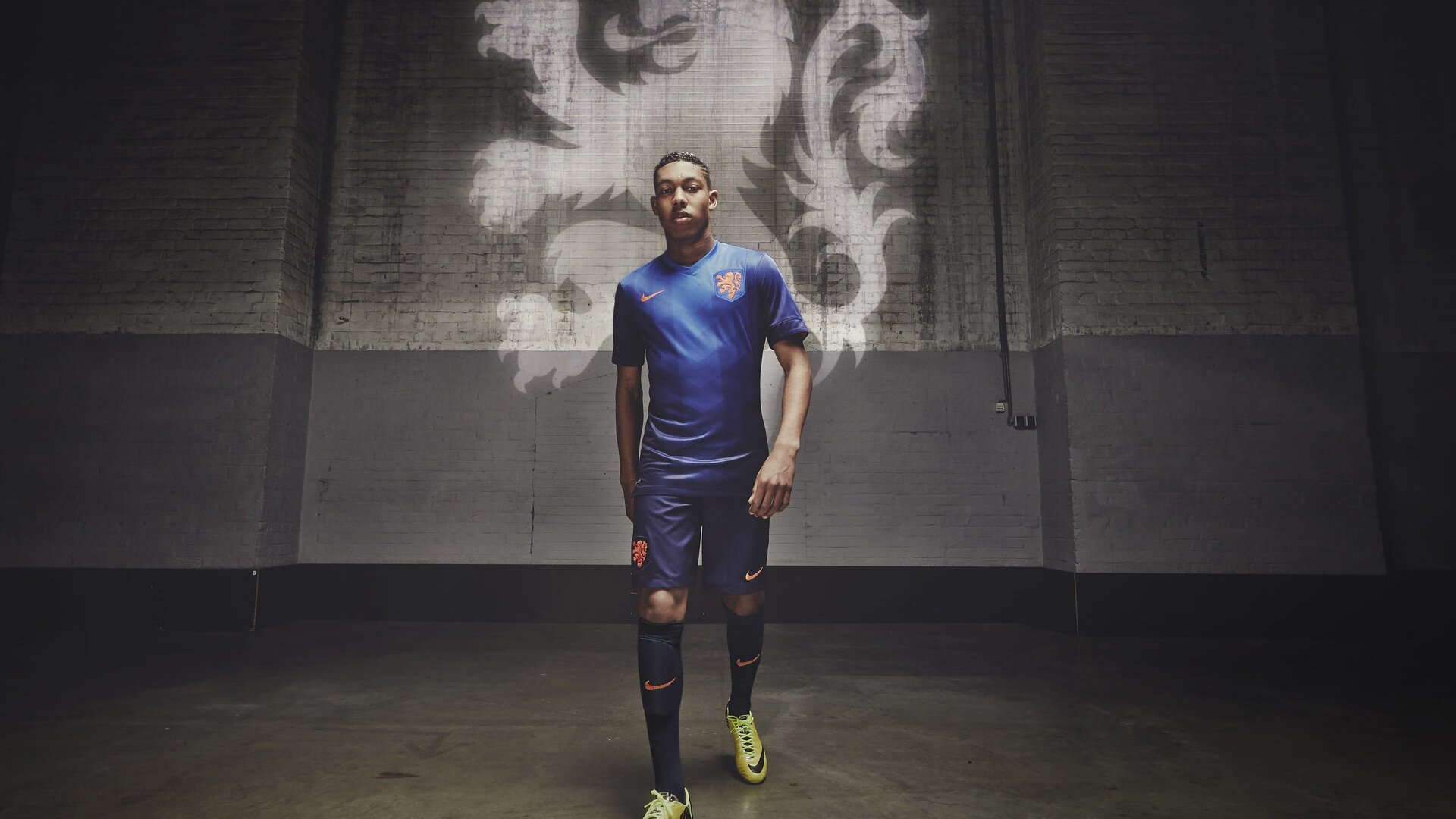 九游sports-摩洛哥马术协会与国际马术联合会合作，举办国际马术交流活动，促进技术交流。